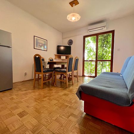 Vodice Center Apartments Bagian luar foto