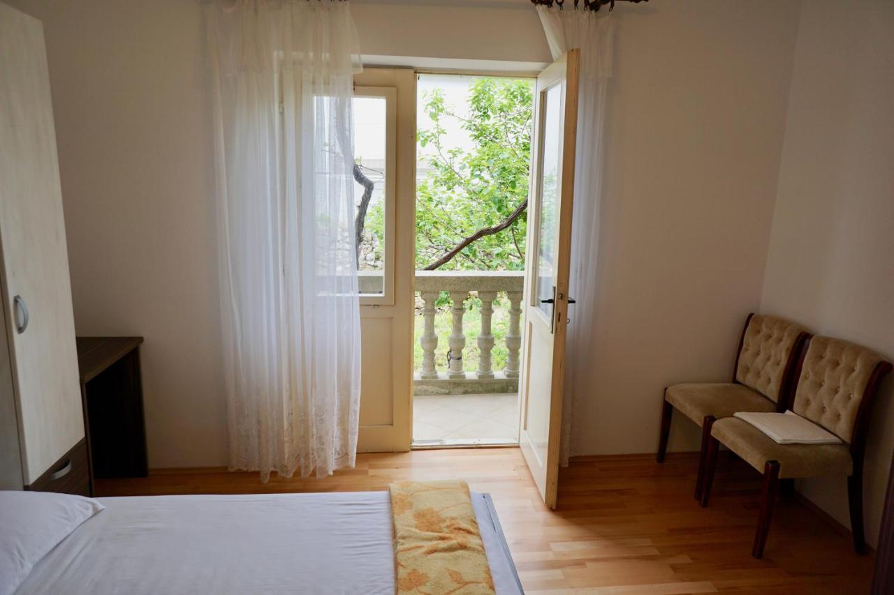 Vodice Center Apartments Bagian luar foto
