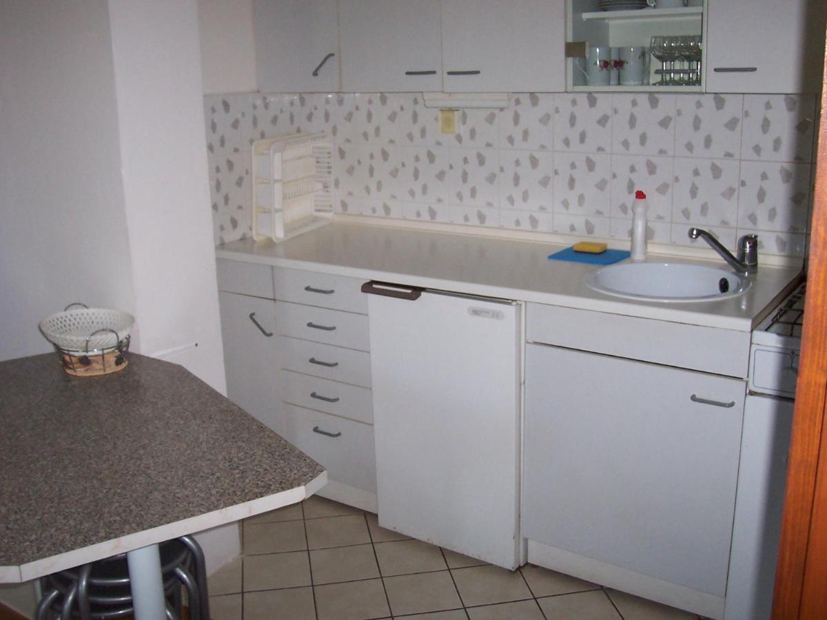 Vodice Center Apartments Bagian luar foto