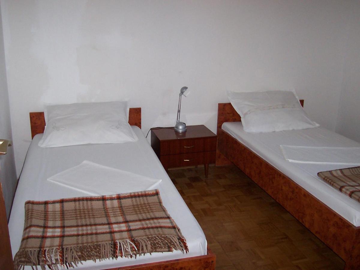 Vodice Center Apartments Bagian luar foto