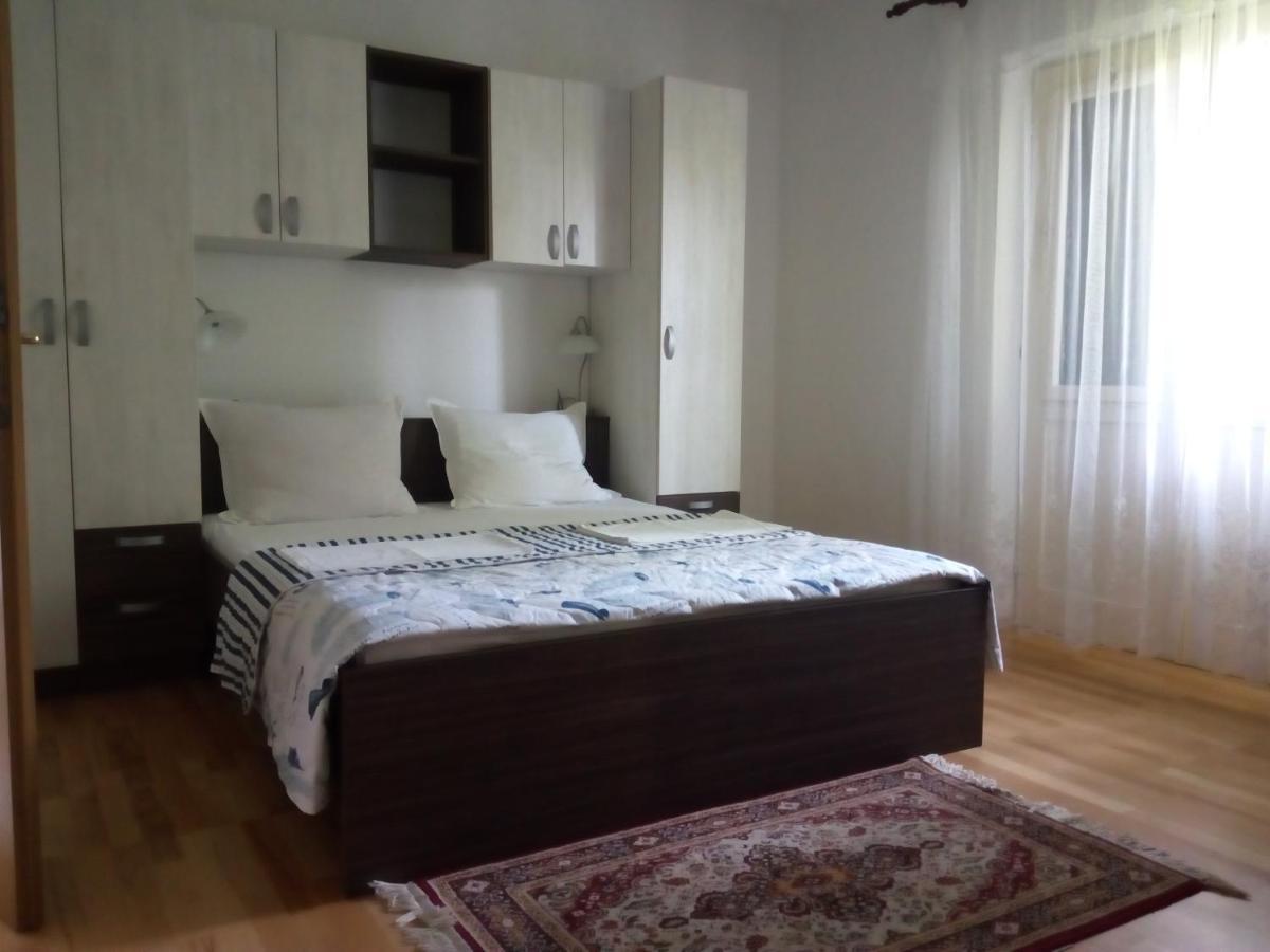 Vodice Center Apartments Bagian luar foto