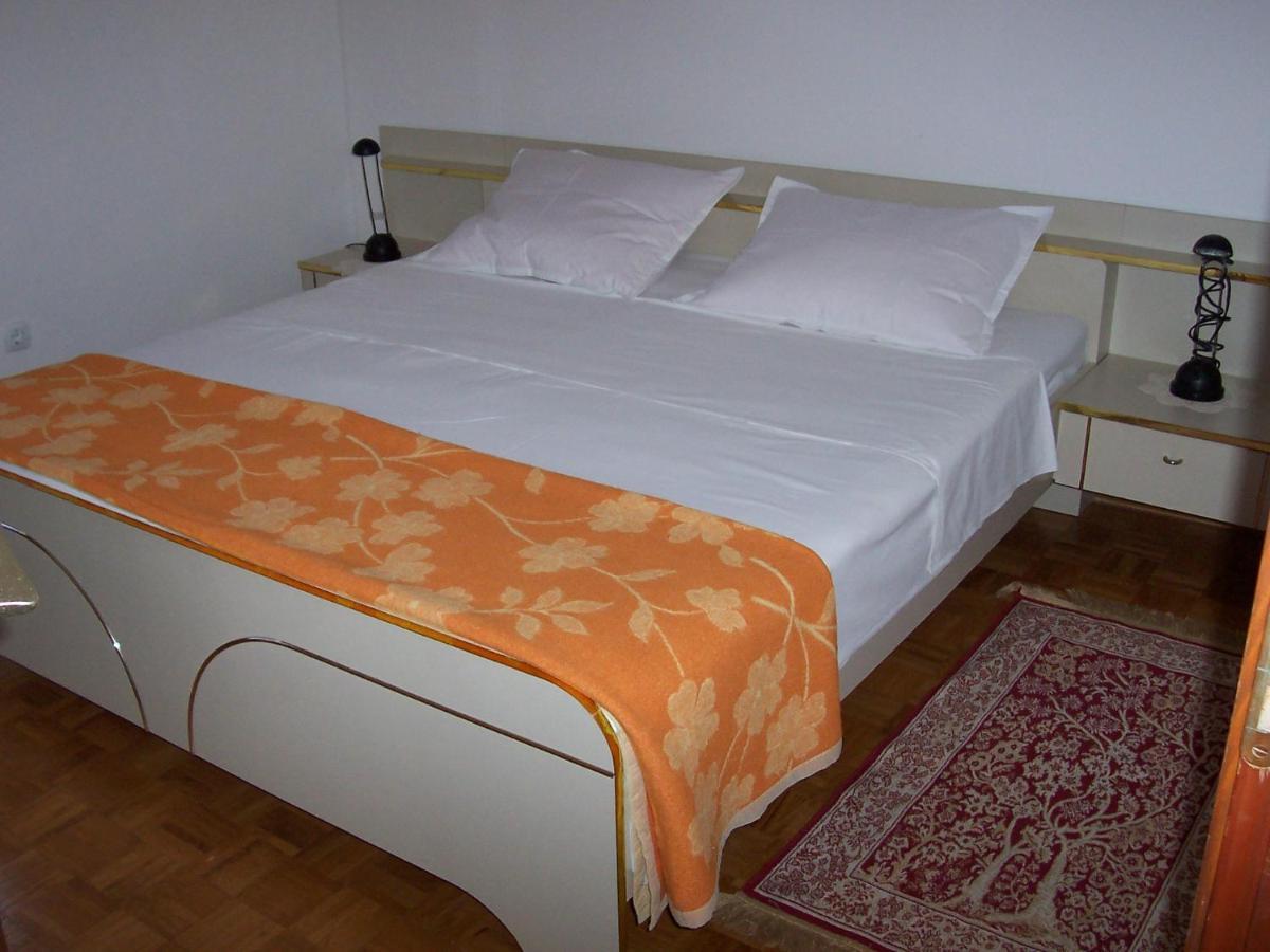 Vodice Center Apartments Bagian luar foto