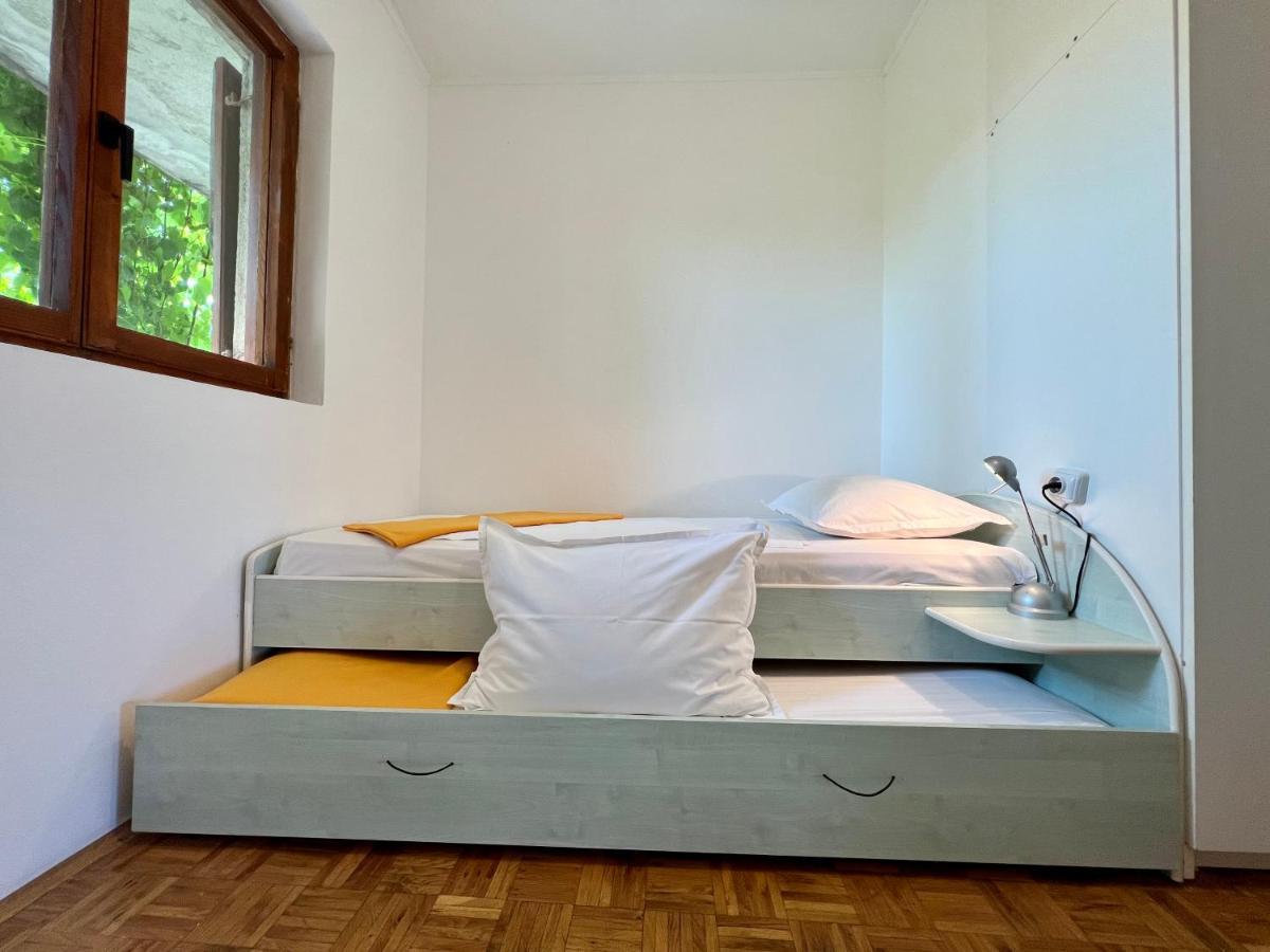 Vodice Center Apartments Bagian luar foto
