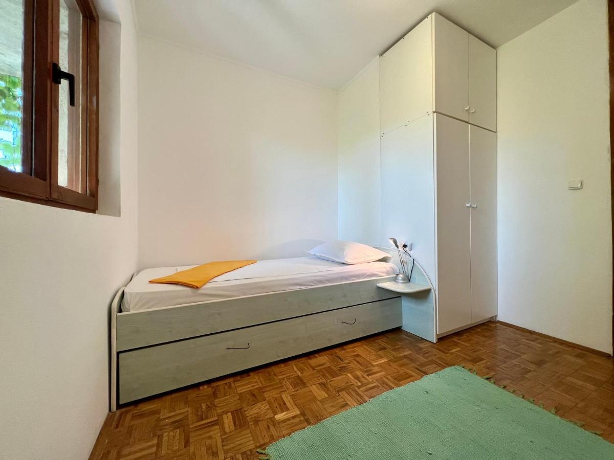 Vodice Center Apartments Bagian luar foto