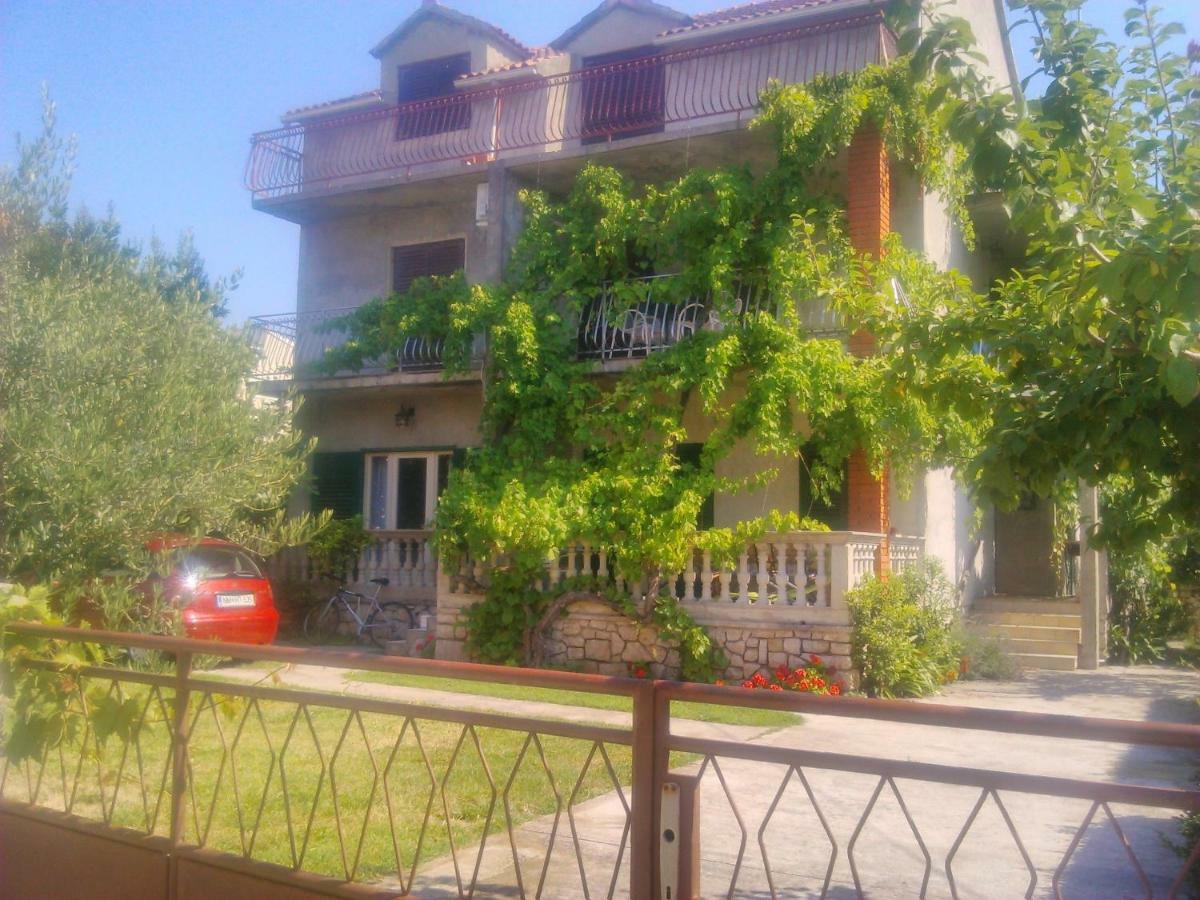 Vodice Center Apartments Bagian luar foto